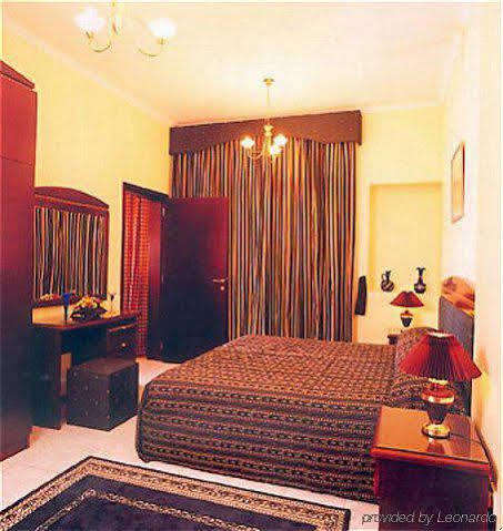 Al Sharq Hotel Apartment Sharjah Exterior foto