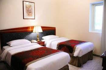 Al Sharq Hotel Apartment Sharjah Exterior foto